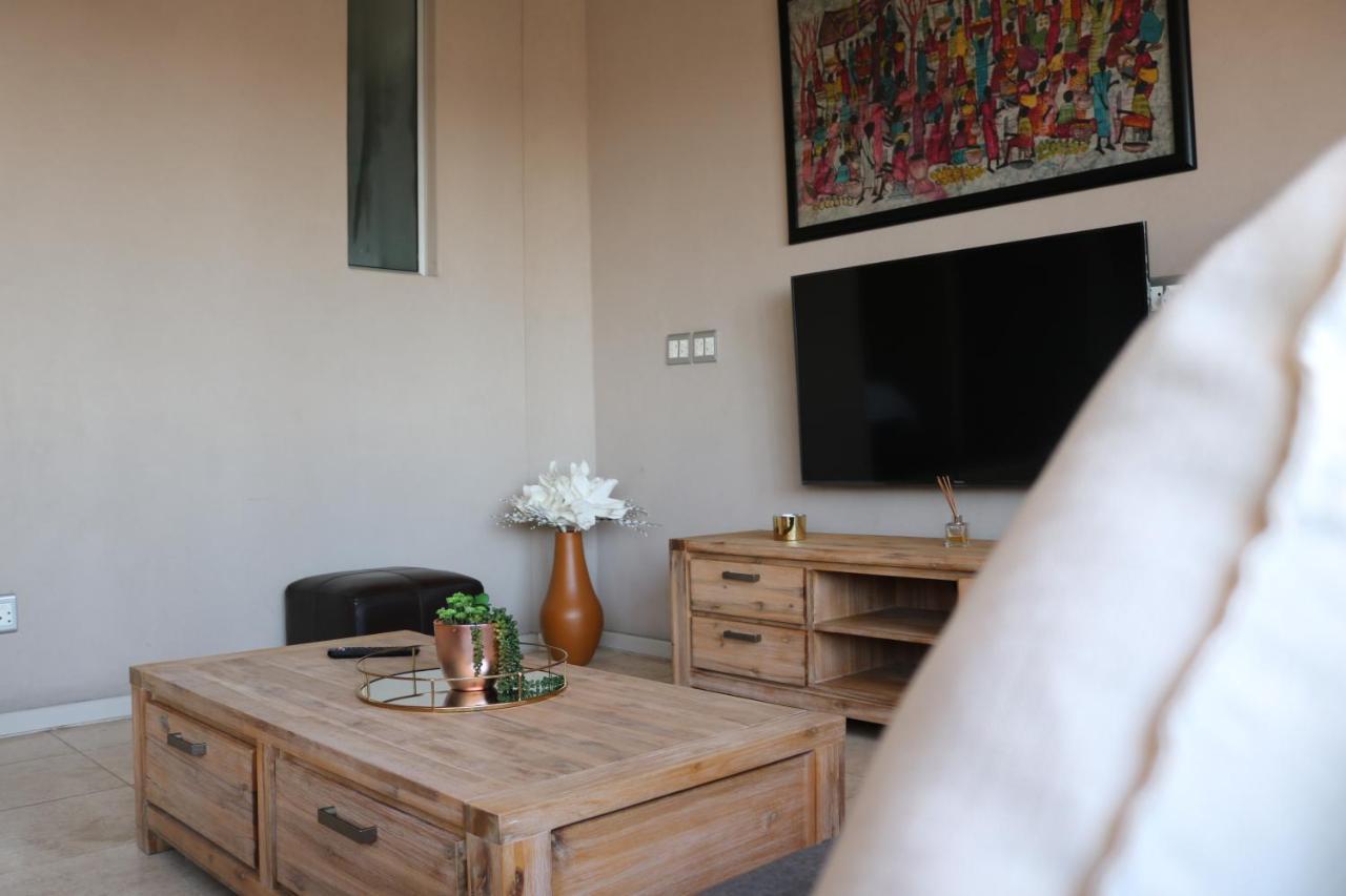 1007-Stunning Studio Apt With Incredible Joburg Views โจฮันเนสเบิร์ก ภายนอก รูปภาพ